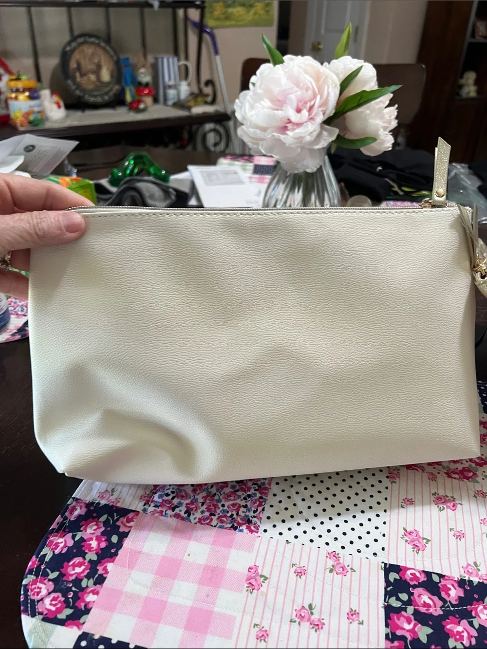 New Disney Bambi Cream Wristlet bag with cosmetic bag BAMBI